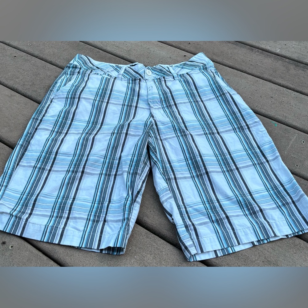 Hurley waist size 32 grey and blue striped shorts